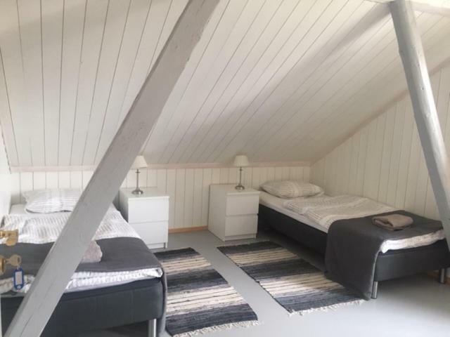 Hotel Bilitt Gard Hobol Exterior foto